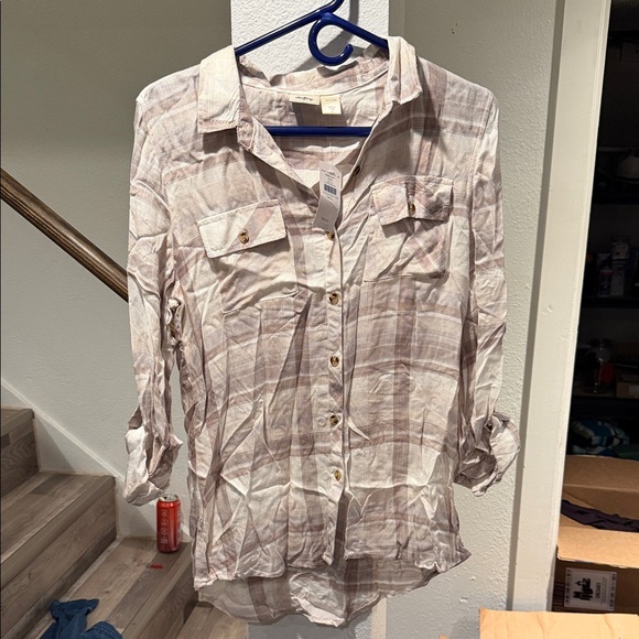 Daytrip Beige Plaid Shirt - Picture 1 of 3